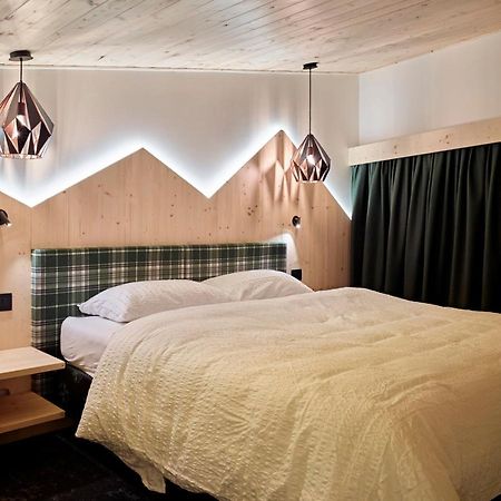 Luxury Chalet Pinocchio Brentonico Exterior photo