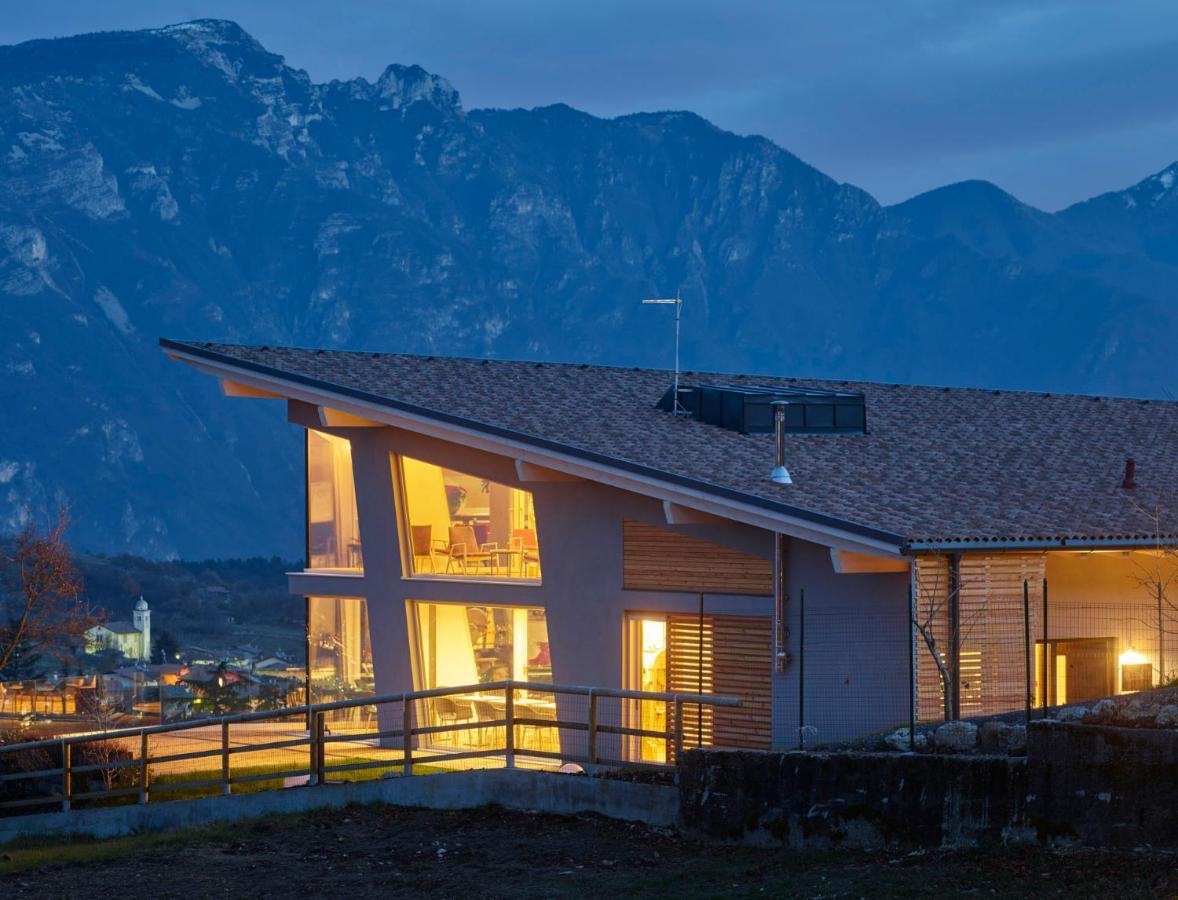 Luxury Chalet Pinocchio Brentonico Exterior photo