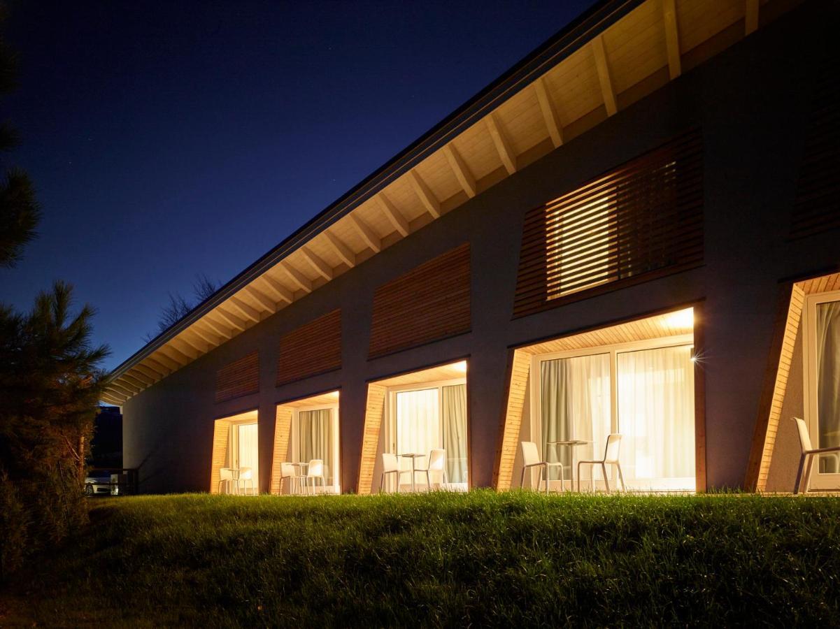 Luxury Chalet Pinocchio Brentonico Exterior photo